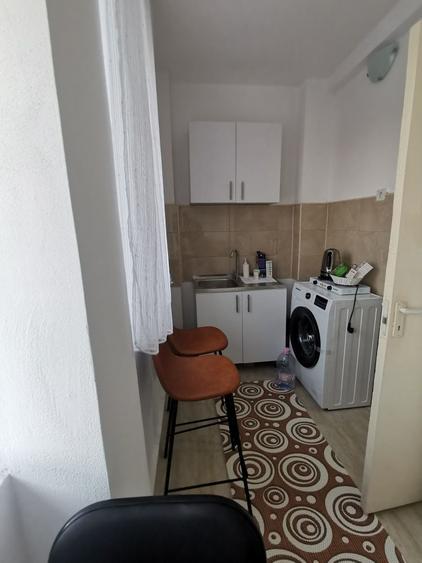 Garsonieră decomandată în Exterior Vest