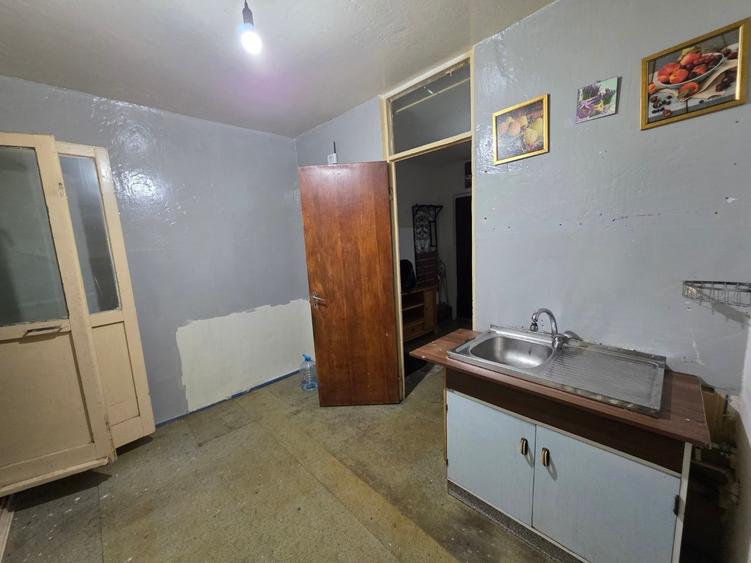 Apartament cu 2 camere semidecomandat în 1 Decembrie 1918