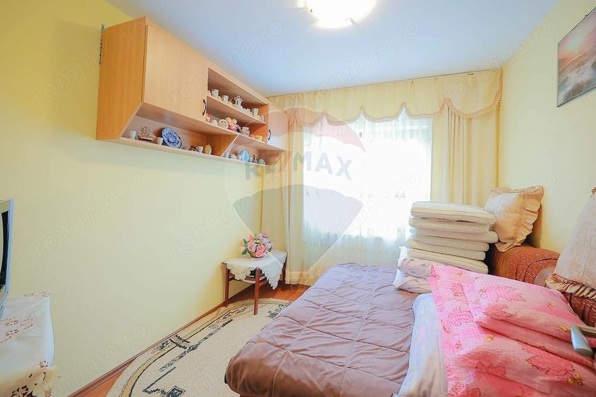 Casă cu 4 camere cu Teren 2000 Mp în Damiș