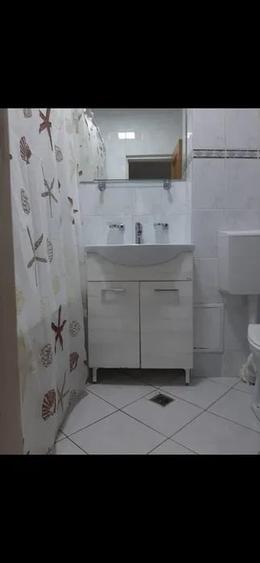 Apartament cu 2 camere decomandat, mobilat în Magheru