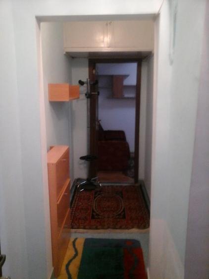 Garsonieră semidecomandată în Universitate