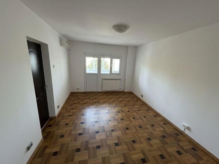 Apartament cu 2 camere decomandat în Dristor