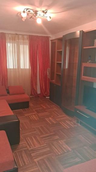Vind 2camere decomandate etaj 1 - 7