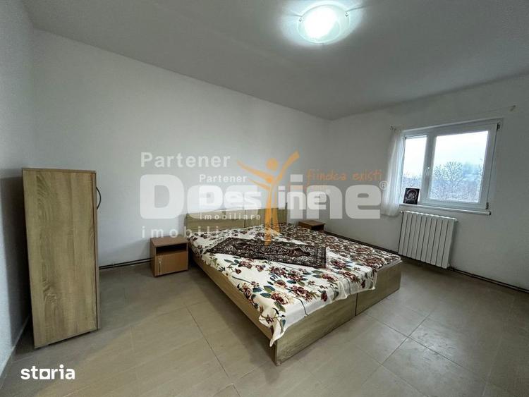 Casă cu 1 camere decomandat cu Canalizare în Sărărie