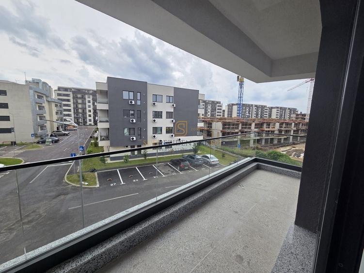 Apartament cu 2 camere semidecomandat, mobilat în Nord