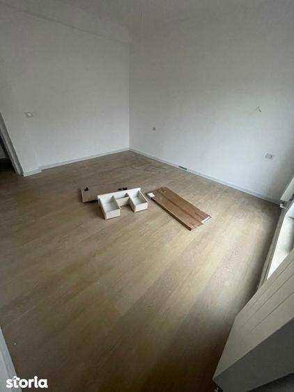 Casă cu 3 camere cu Teren 200 Mp în Central
