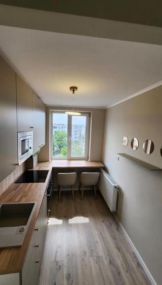 Apartament cu 2 camere decomandat în Mioriței