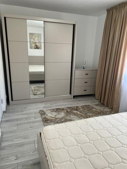 Apartament cu 2 camere semidecomandat în Brazda lui Novac