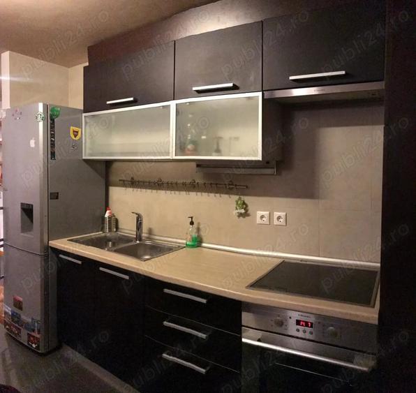 Apartament cu 3 camere decomandat în Andrei Mureșanu