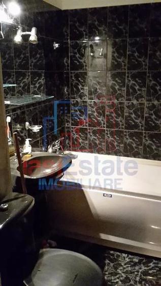 Apartament cu 2 camere decomandat în Filiași