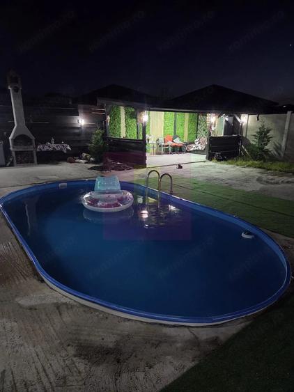 Casa noua Sabareni, terasa, piscina, foi?or, barbeque, curte 440 mp - 2
