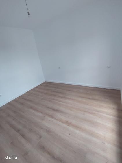 Apartamente la blocuri noi in Gradi?te zona superba si linistita - 6