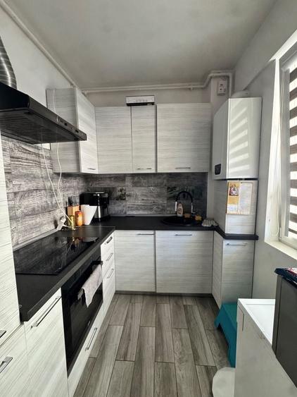 Apartament cu 2 camere decomandat în Exterior Vest