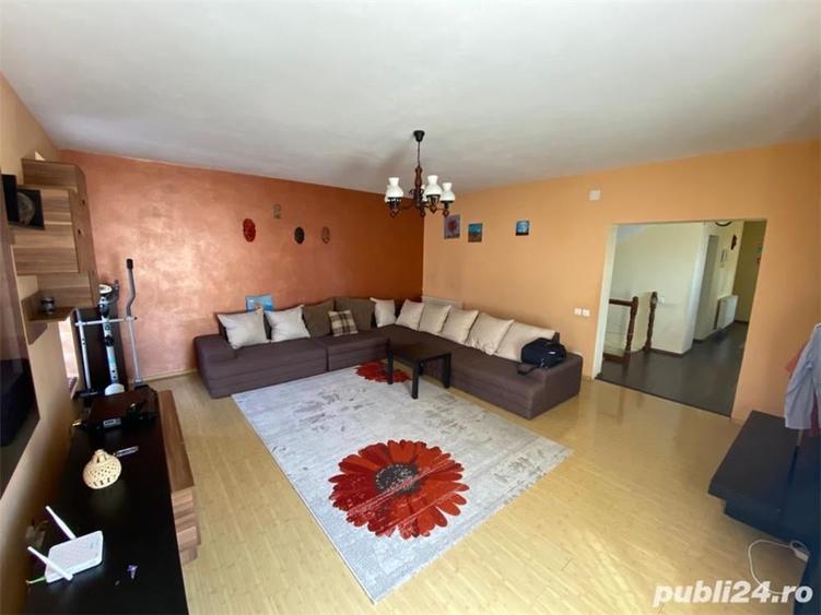 Casă cu 5 camere cu Teren 464 Mp în Ciorogârla