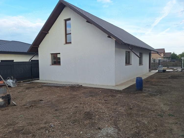 Casă cu Teren 390 Mp în Cumpăna