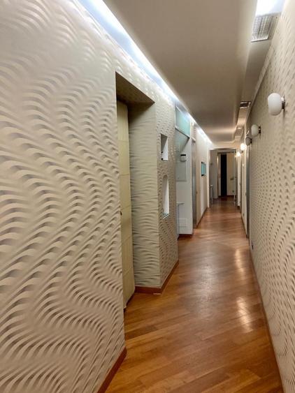 Apartament cu 6 camere decomandat în Calea Victoriei
