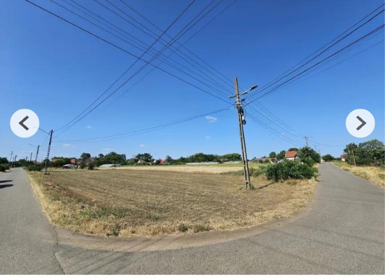 Teren Construcții intravilan de 900 mp, în Sud-Vest