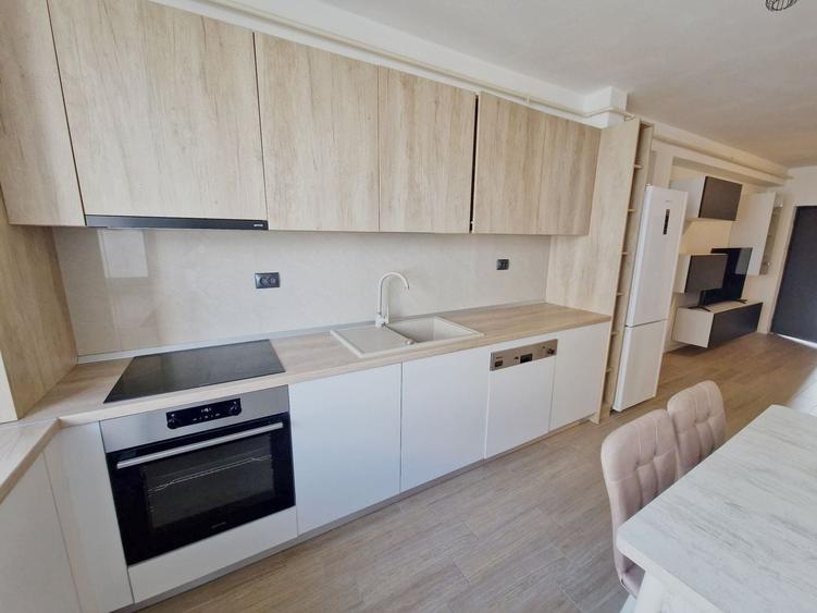 Apartament 2 camere de vanzare, 48.30 mp finisat str Razoare Vivo Mall - 12