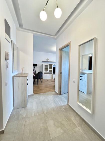 Apartament cu 2 camere decomandat, mobilat în Splaiul Independenței