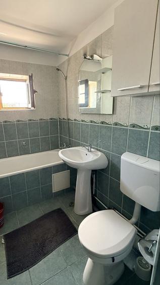 Apartament cu 2 camere decomandat în Banca Națională