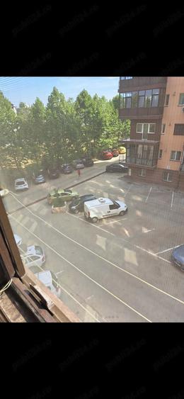 Apartament cu 2 camere semidecomandat în Roșu