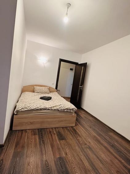 Duplex cu 5 camere cu Canalizare în Antiaeriană