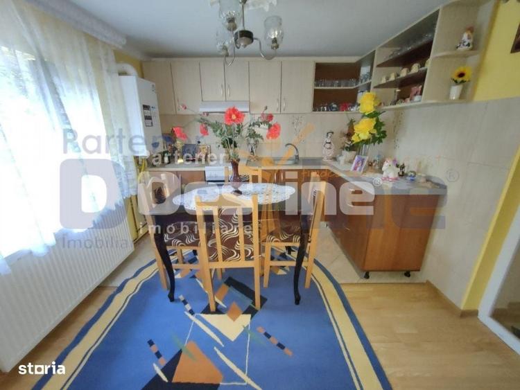 Casă cu 3 camere în Albești