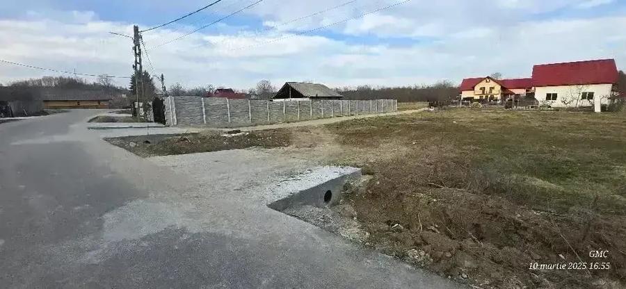 Teren de 901 mp, în Albota