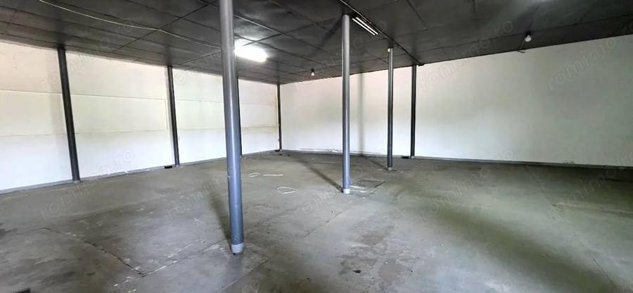 Spațiu comercial, de 550 mp, în Central