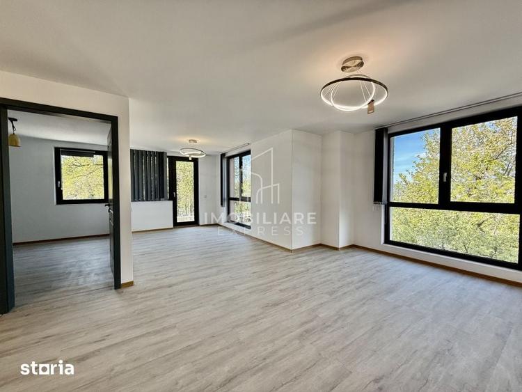 Apartament cu 4 camere în Gruia