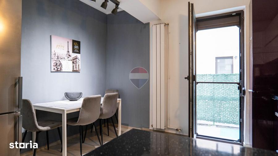 Apartament cu 3 camere decomandat în Fundeni