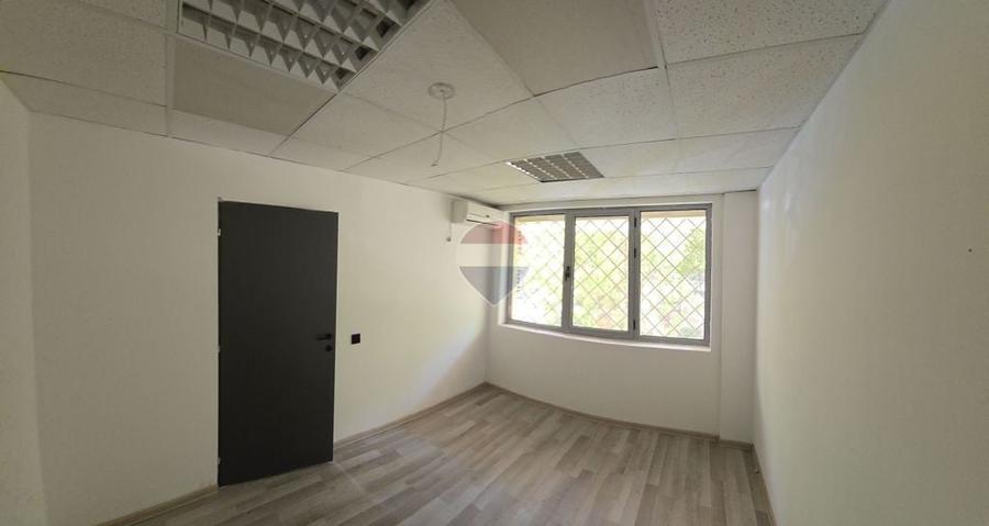 Spațiu comercial, de 145 mp, în Gara de Nord