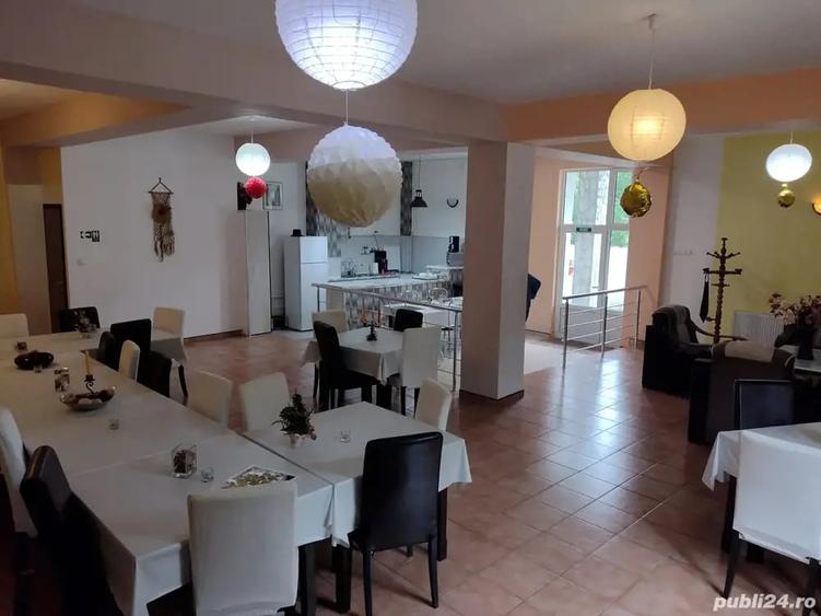 Casă cu 6 camere în Central