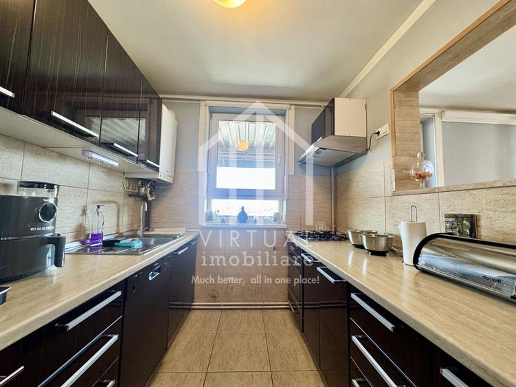Apartament cu 3 camere semidecomandat, mobilat în Terezian