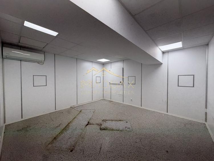 Casă individuală cu 10 camere cu Canalizare în Cotroceni