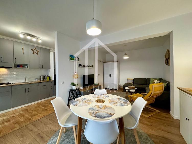 Apartament cu 2 camere decomandat, mobilat în Piața Cluj