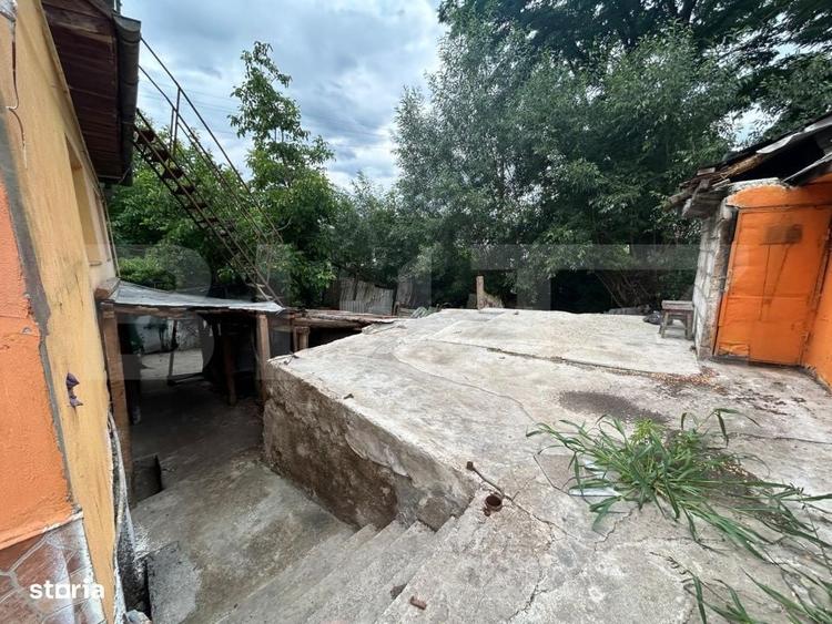 Casă cu 3 camere în Central
