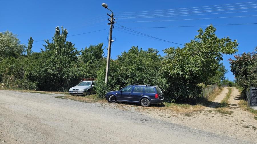 Teren Construcții intravilan de 1801 mp, în Borhanci