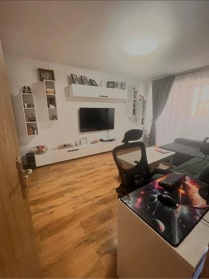 Apartament cu 2 camere decomandat în Calea Severinului