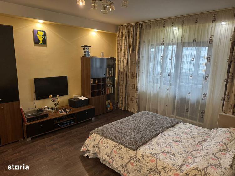 Garsonieră decomandată în Rahova