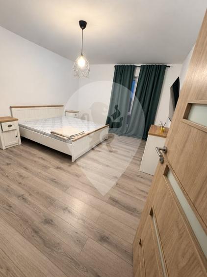 Duplex cu 4 camere cu Canalizare în Stupini