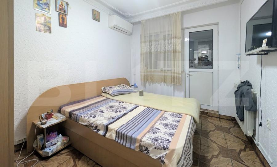 Apartament cu 4 camere decomandat, mobilat în Malu Roșu