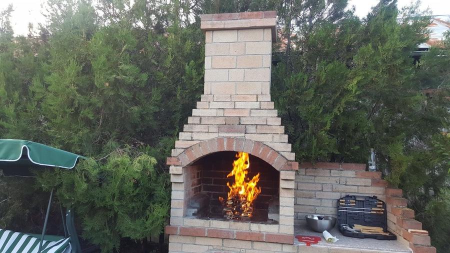 Casă cu 3 camere în Bordenii Mari