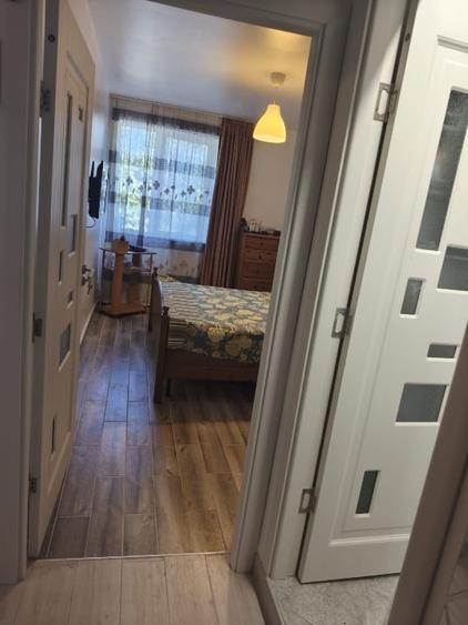 Apartament cu 2 camere semidecomandat, mobilat în Central