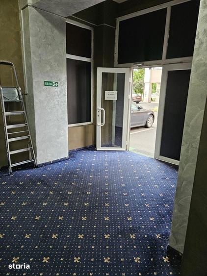 Spațiu comercial, de 100 mp, în Central