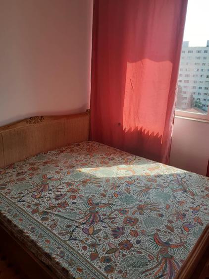 Apartament cu 2 camere decomandat în Iancului