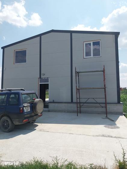 Spațiu comercial, de 350 mp, în Central