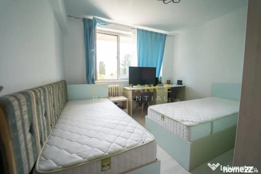 Apartament cu 2 camere semidecomandat în Berceni