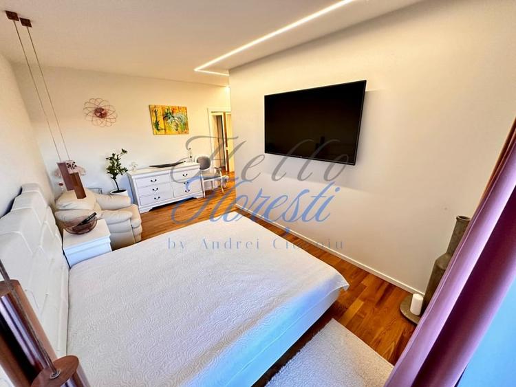 Penthouse cu 7 camere semidecomandat, mobilat în Bună Ziua