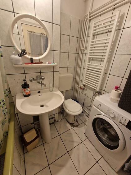Garsonieră semidecomandată în Decebal